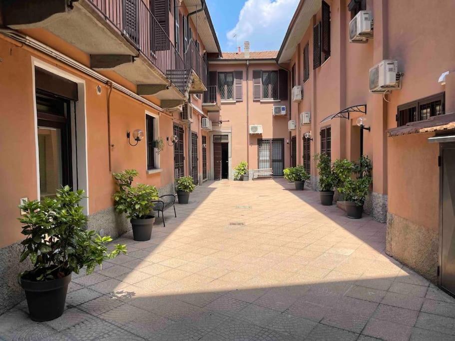 Corte Del 6 - Cozy Modern Flat B Milan Exterior photo